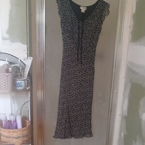 Elegant Black and White Patterned Dress